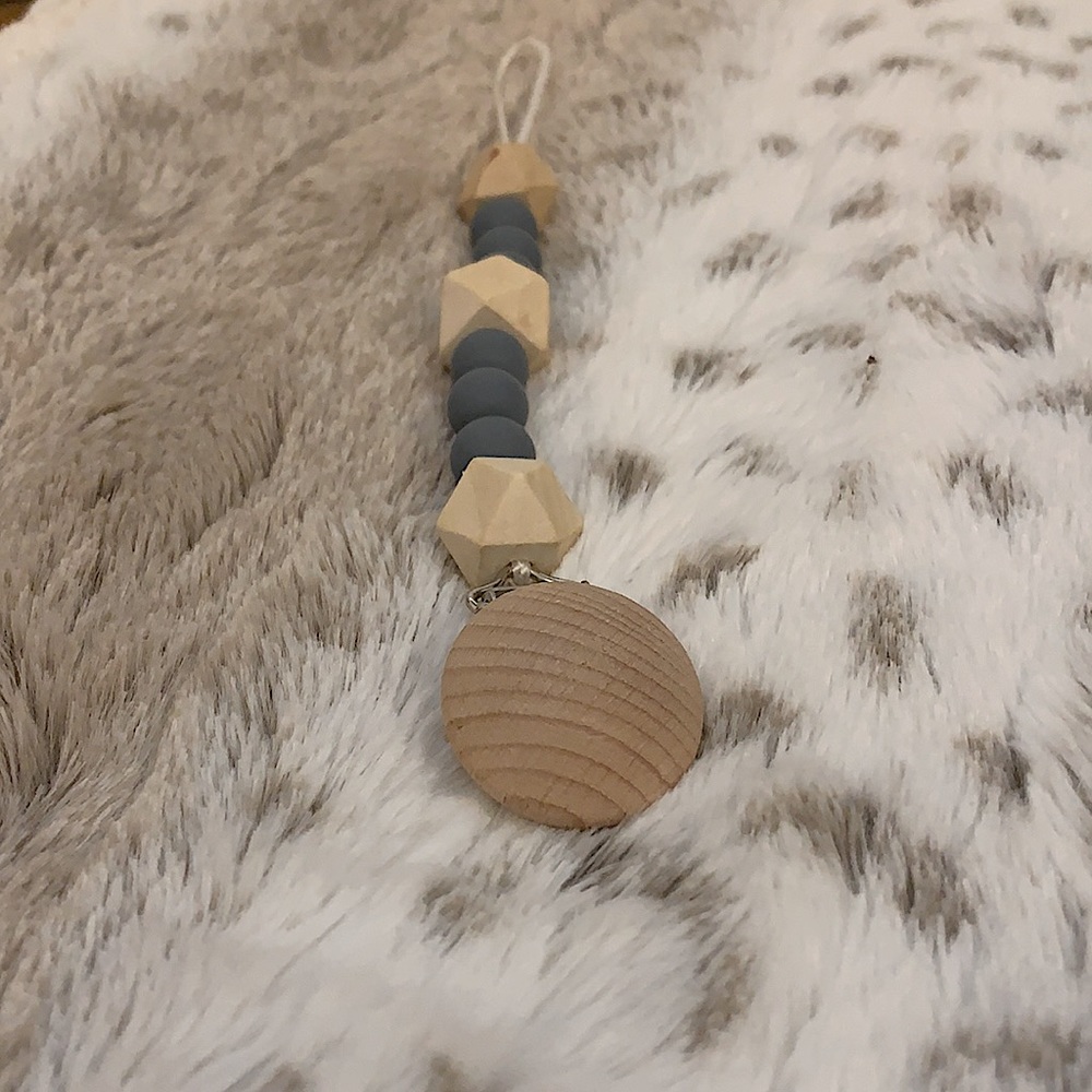 Silicone Beaded Pacifier Clip